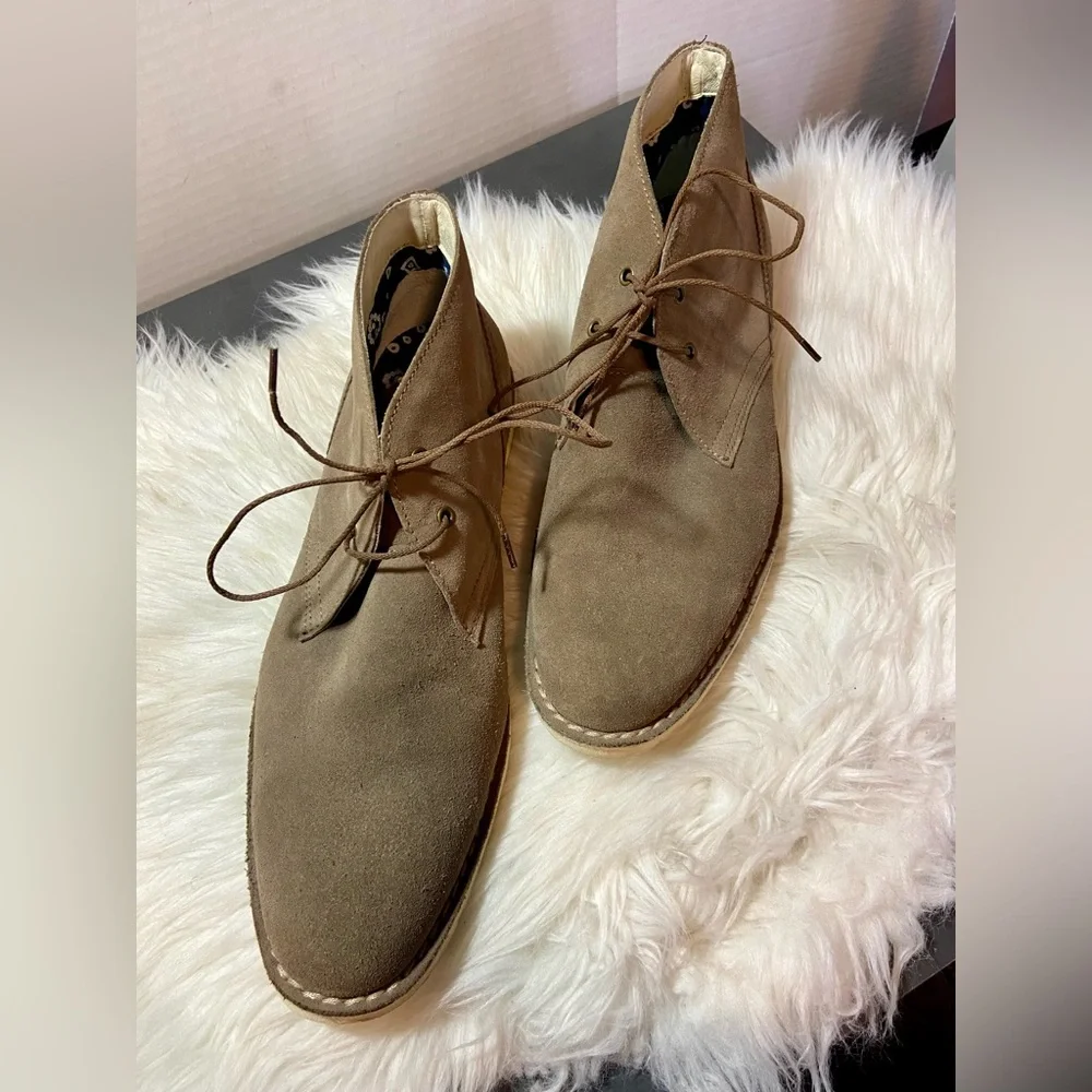 ORIGINAL PENGUIN Camel suede chukka desert boots
